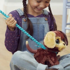 Hasbro FurReal Friends - Walkalots - Große Racker - Hund -Spielzeugladen 225709 5010993813346 furreal frr walkalots groeracker hund 20