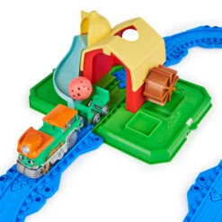 SPIN MASTER Mighty Express - Farmbahnhof Spielset Mit Farm-Frieda -Spielzeugladen 242078 778988360002 spin master mighty express bahnhof 03